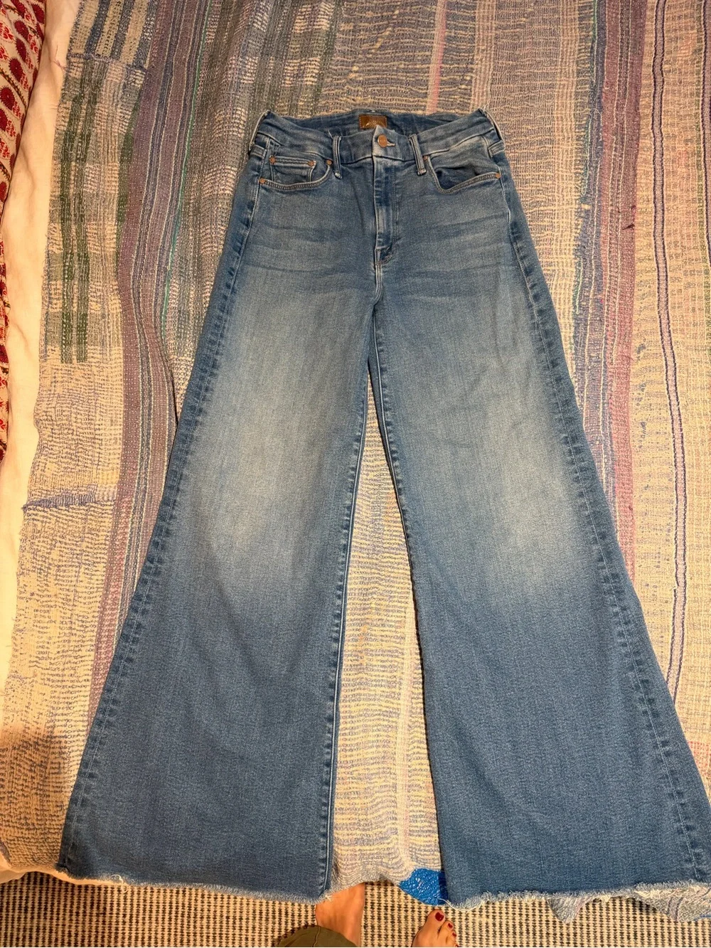MOTHER Denim Wide-Leg Flare Jeans in Blue Fade